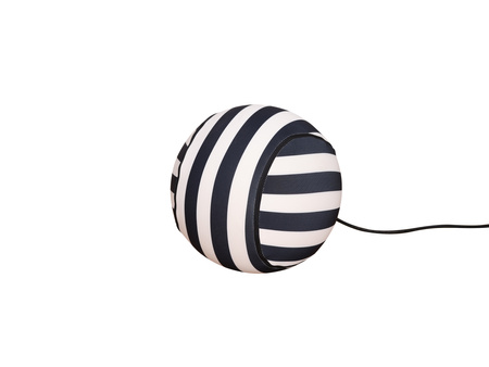 Wypoczynkowy fotel z podnóżkiem w czarno białe paski