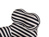 Wypoczynkowy fotel z podnóżkiem w czarno białe paski