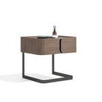 Minimalistyczna szafka nocna orzech włoski z metalową podstawą